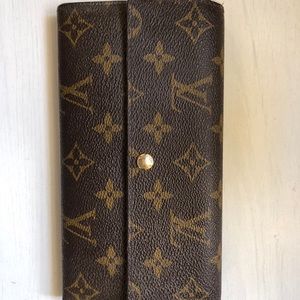 Louis Vuitton wallet